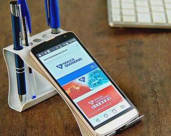 Metal Phone Stand Desk Organizer – Minimalist Holder for Phone & Pens – Steel Smartphone Dock – Office Gift – Handmade in Ukraine