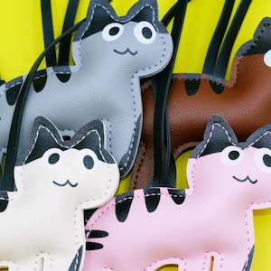 Cute Cat Leather Bag Charm, Tote bag accessory, leather Keychain, Bag Charm