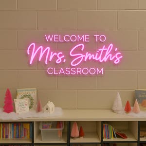 Custom Teacher Name Neon Sign,Personalized Teacher Name Sign, Welcome Classroom Decor,Teacher Welcome Sign, Gift for Teacher,Door LED Hanger