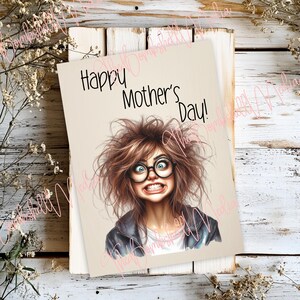 Modelo de cartão engraçado editável para o Dia das Mães com ilustração de mãe de cabelo selvagem, download digital para impressão, design de modelo personalizado para humor e amor