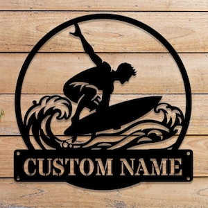 Benutzerdefinierte Surfer Metall Wandschild, personalisierte Beach Wave Metallkunst, Surfen Ocean Decor, Surfbrett Wanddekoration, Küstenstrand Hausschild