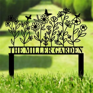 Personalized Garden Sign with Stake, Metal Flower Garden Sign, Custom Garden Stake, Family Garden Sign, Yard Decor, Gardener Gifts