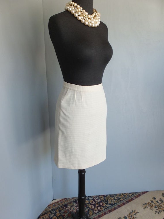 Vintage 1970s Skirt, Creamy White or Ivory, Polye… - image 3