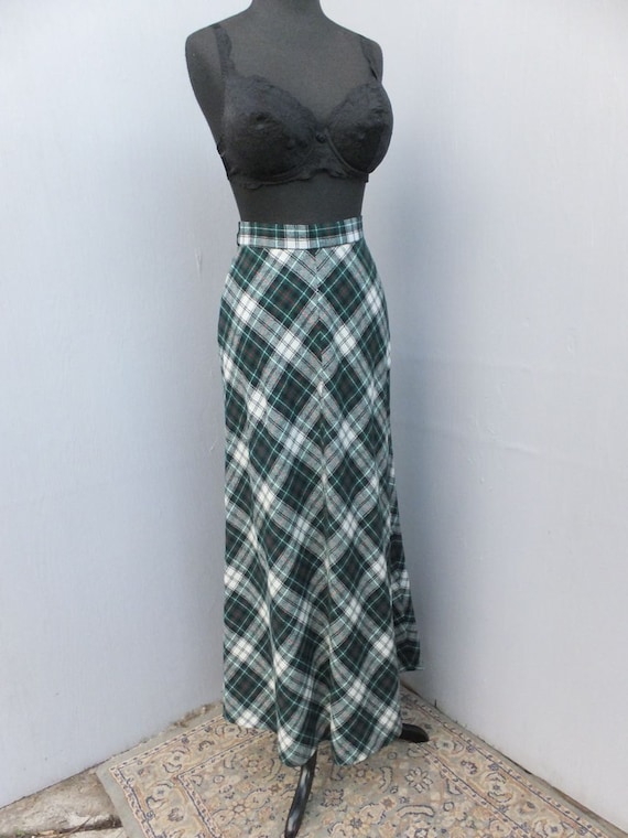 Vintage JH Green Plaid Skirt, Wool Blend Midi or … - image 1