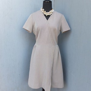 Vintage 1970s/80s Poly Knit Dress, Brown Stripe Day Secretary Academia Professional, Polyester