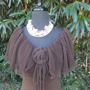 Vintage 1970s Miss Elliette, Large Shawl Collar Brown Sleeveless Pleated Dress, Polyester Dress, Tea Length, Cocktail Dress
