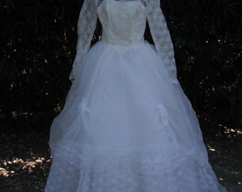 Vestido de novia de princesa vintage de los años 50/60, vestido de novia tradicional de encaje blanco, vestido de novia de princesa / pequeño