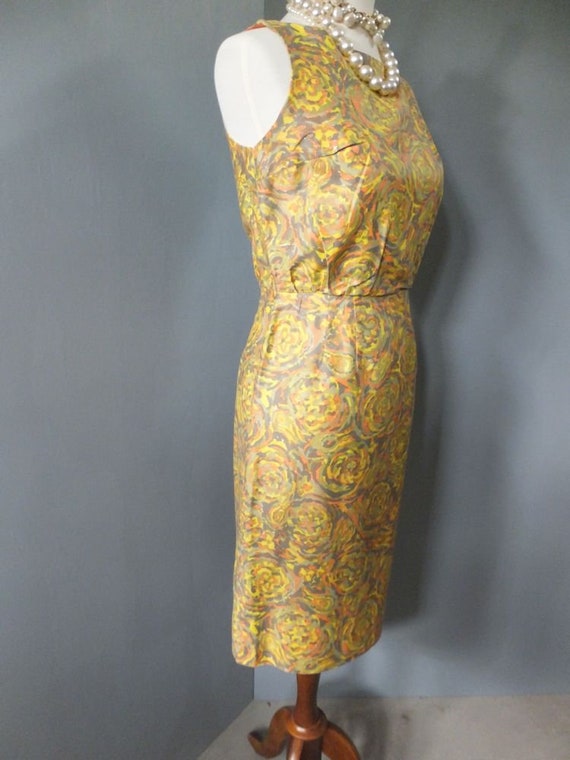 Vintage 1960s Golden Yellow Floral Wiggle, Hourgl… - image 6