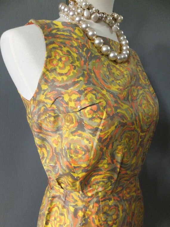 Vintage 1960s Golden Yellow Floral Wiggle, Hourgl… - image 2