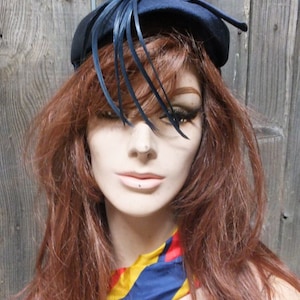 Vintage Navy Blue Pill Box Hat w/Feather Detailing, Church Hat, Formal Suit Hat, Ladies