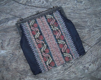 Bolso de la década de 1920, solapa, bolso con cuentas y bordado, década de 1920, Art Deco, Noche, Coleccionable