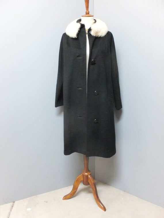 Vintage 50s/60s Black Full Length Wool Coat w/Ex … - image 2