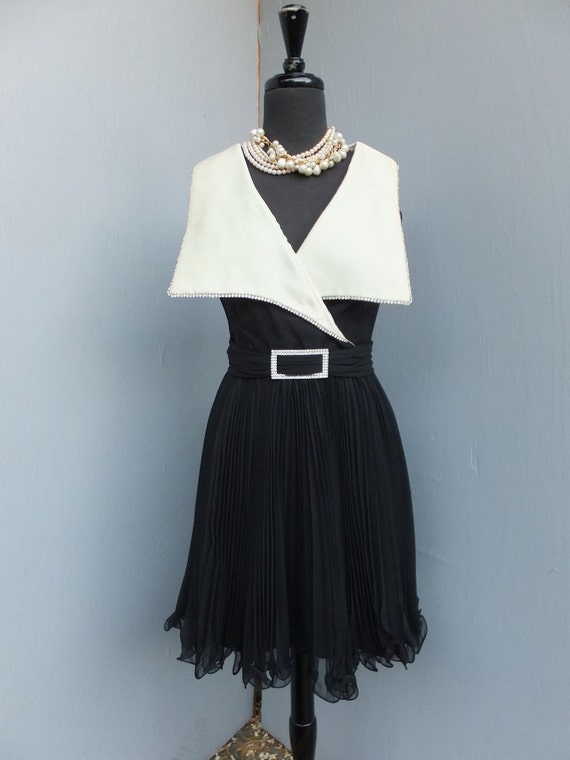 1970s Vintage Dress, Jack Bryan, Black and White,… - image 1