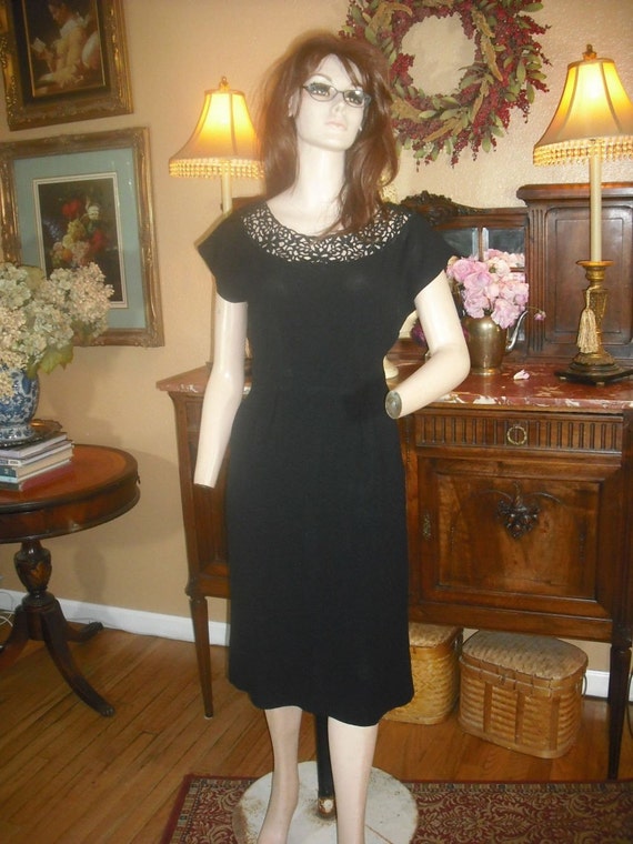 Vintage 1940s/50s Black Crepe Dress, Crochet Bodi… - image 4