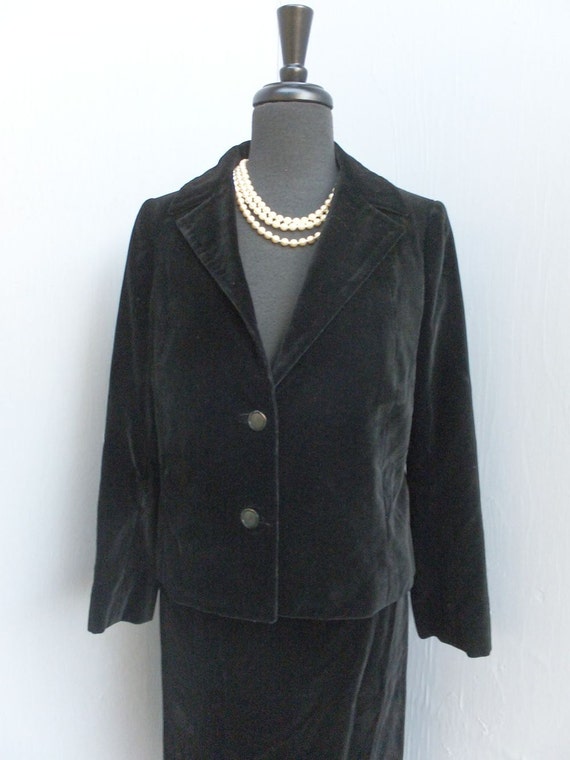 Vintage Suit, Ladies Two Piece Black Velvet Suit,… - image 2