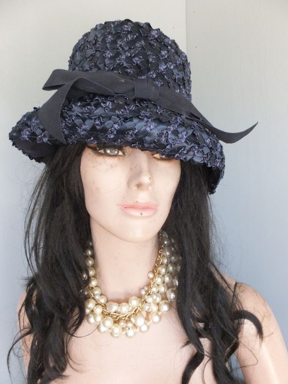 Vintage Summer Straw Hat, 1920s, 30s or 1940s Nav… - image 1