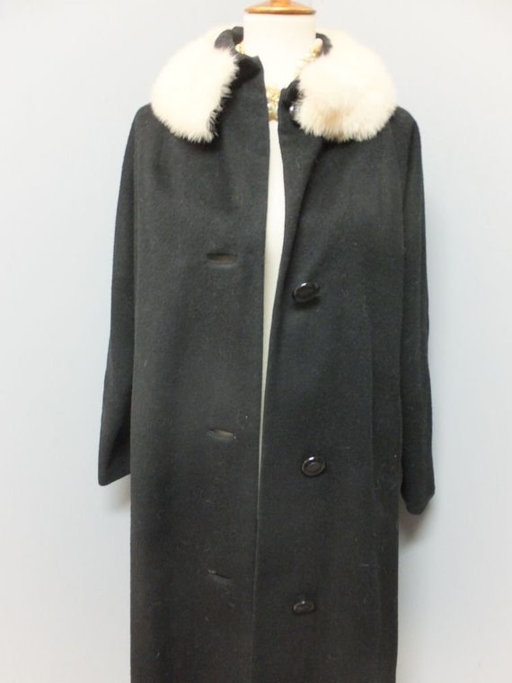 Vintage 50s/60s Black Full Length Wool Coat w/Ex … - image 3