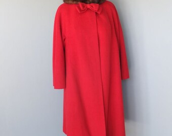 Vintage 1960s BALTMAN & CO, The Young Colony Shop, Red Wool Coat W/MINK Collar, Dramatic w/Bow Mink Collar, Large, Bust 38