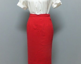 Gonna a tubino rossa vintage anni '50/'60, sotto il ginocchio, in lana, sinuosa, bomba sexy, pin-up, AFLCIO, Audrey Hepburn, gonna sexy