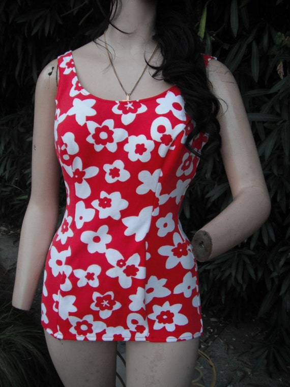 Vintage 1950s/60s Swimwear,  Red and White Floral… - image 1