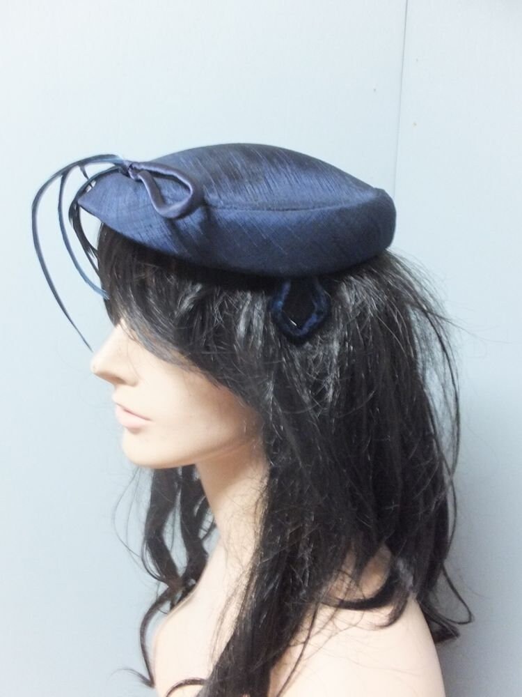 Vintage Navy Blue Pill Box Hat W/feather Detailing, Church 