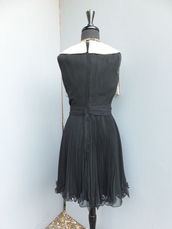 1970s Vintage Dress, Jack Bryan, Black and White,… - image 3