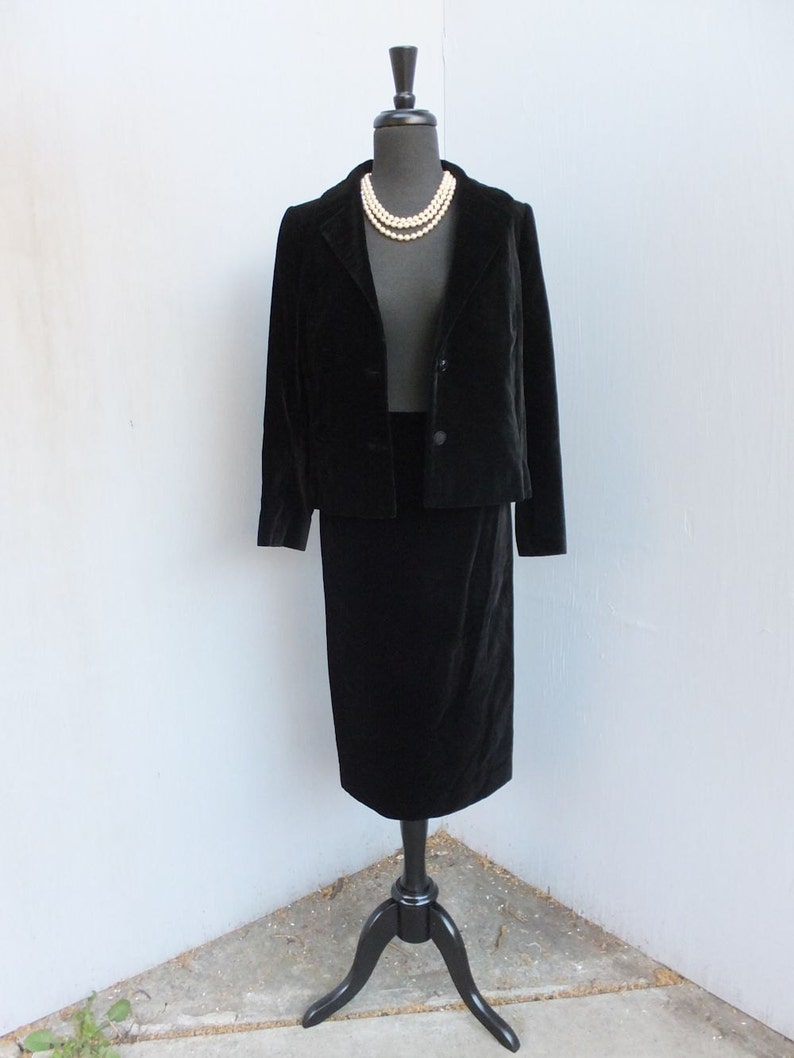 Vintage Suit, Ladies Two Piece Black Velvet Suit, Hand or Custom Made Business Suit, Maria Pinazrrone image 4