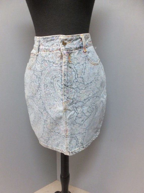 1980s PARIS BLUES Denim Paisley & Floral Patterne… - image 1