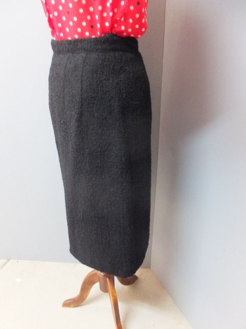 1960s Pencil Skirt, Black Nubby Wool Pencil Skirt, Wiggle, Secretary Academia Career Skirt, Waist 26 image 8