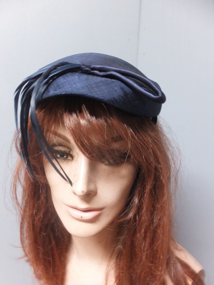 Vintage Navy Blue Pill Box Hat W/feather Detailing, Church  display picture 3