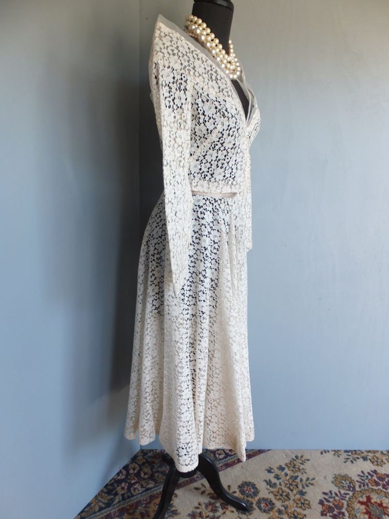 Vintage 1950s Off White Lace Bridal Gown Bust 34 Waist 24 OOAK 2 Pc Bridal Suit wFull Circle Skirt Exquisite