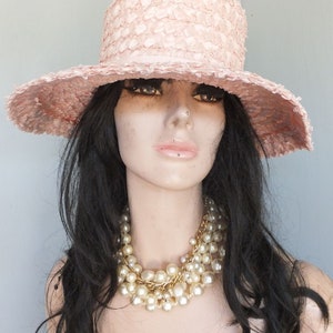 Vintage Summer Straw Hat, Pink Raffia, Wide Brim Sun Hat, Church, Wedding Suit Hat, Size 22