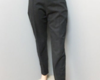 1980s/90s The Limited High Waisted Black Tapered Ankle Length Cotton and Spandex Pants w/Sexy back Zipper & cuffed Legs and Crease Size 8