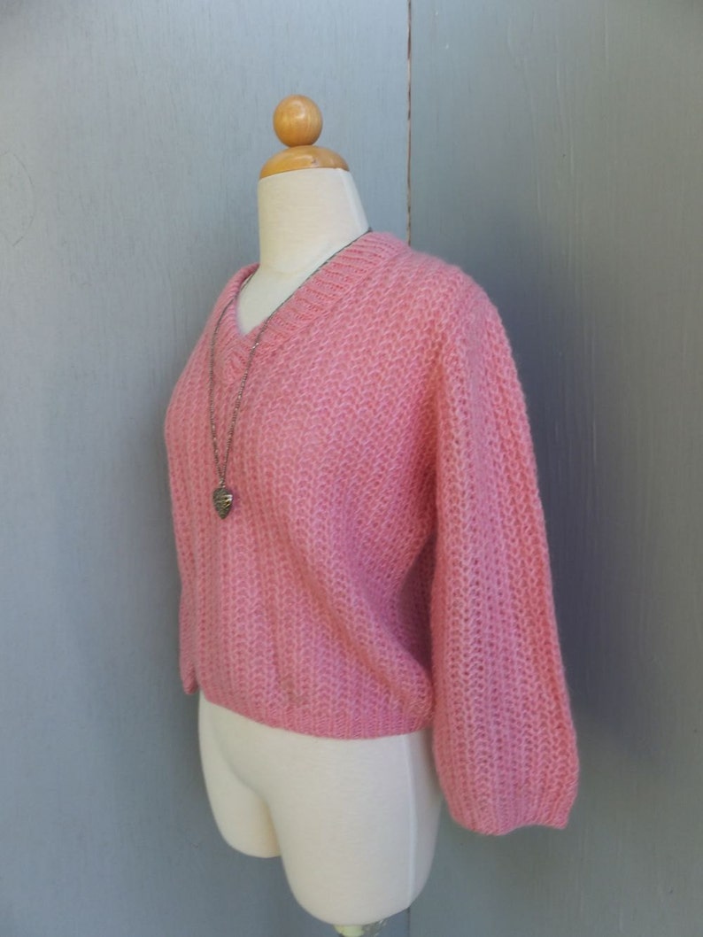 Vintage Sweater, RARE 1950s/60s Evan Picone Mohair Sweater, Pullover, Pink Mohair Sweater, Medium/Large image 3