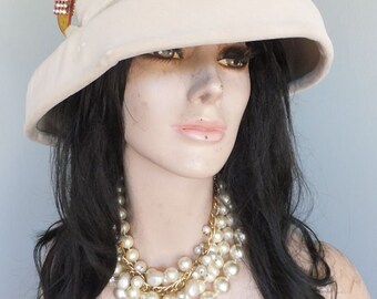 Vintage Cloche, 1920s/30s Fur and Velvet Hat, Rhinestone Detailing, Made in Italy, Lazarus, Paris & Cincinatti, size 22