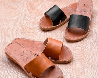Handmade Moroccan Leather Slides for Women – Minimalist Summer Flats Sandals – Comfortable Slip-On Design – Artisan Made Footwear