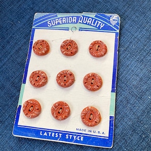 9 brownish red button Carved buttons vintage card buttons 12 button burnt orange buttons raised edge vintage buttons