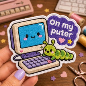 Toppa ricamata "On My Computer", toppa retrò con bruco per computer, toppa termoadesiva Kawaii Tech, regalo divertente per gli amanti dei computer