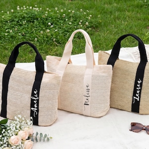 Personalized Bridesmaid Tote Bags,Custom Name Beach Bag,Burlap Tote Bag,Bridal Shower Gift,Bachelorette Party Favors,Girls Trip Straw Bags