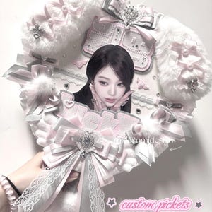 Kiiikiii Kpop - Etsy