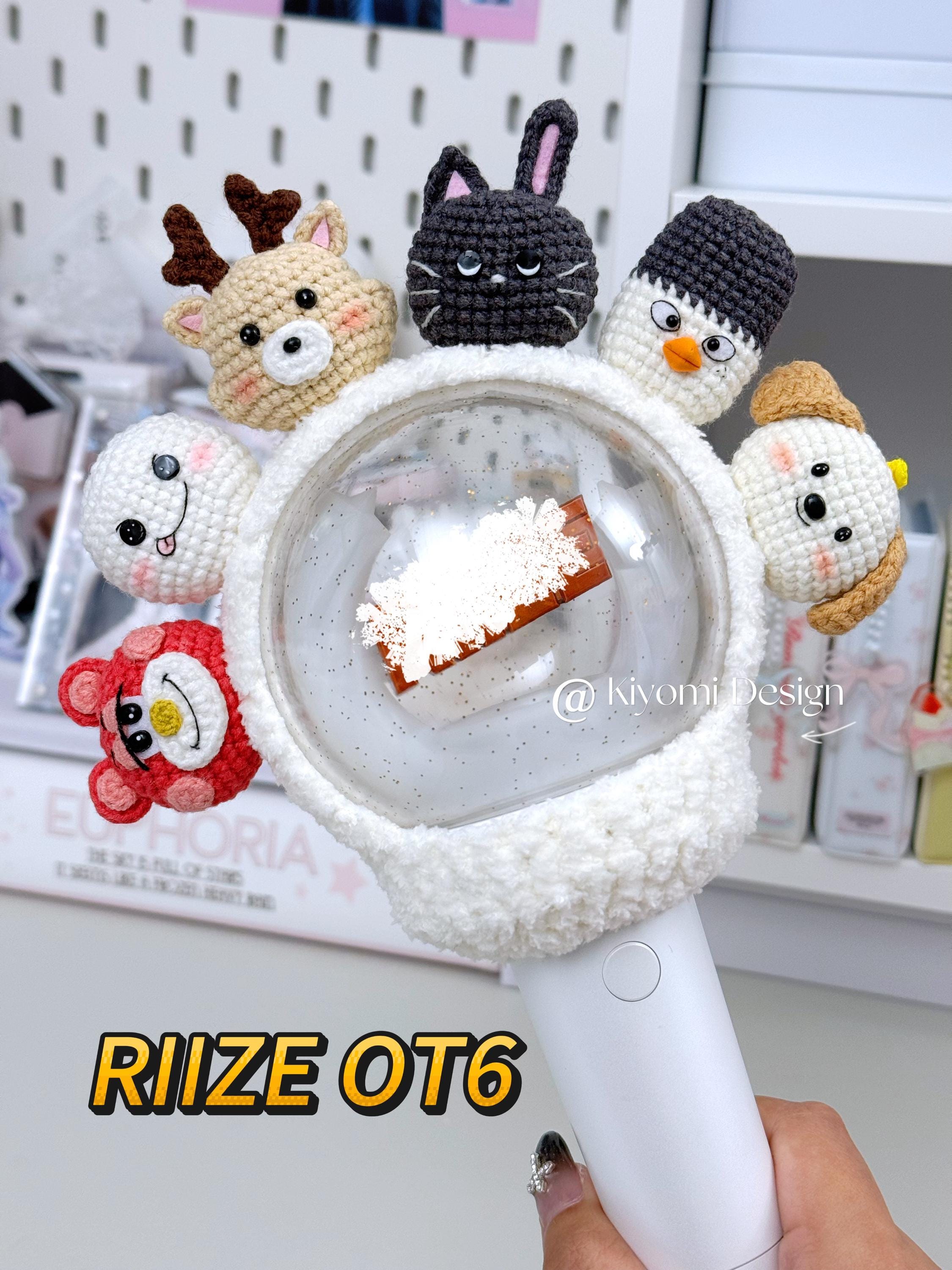 Anton Riize Keychain - Etsy