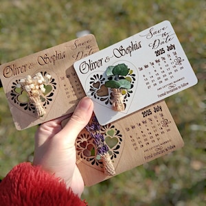 Speichern Sie die Datumskarte-Blumen aus Holz Speichern Sie das Datum-Vintage Holzhochzeitskarte-Rustische Holzeinladung-Magnete-Kalendermagnet - Weddin Karte
