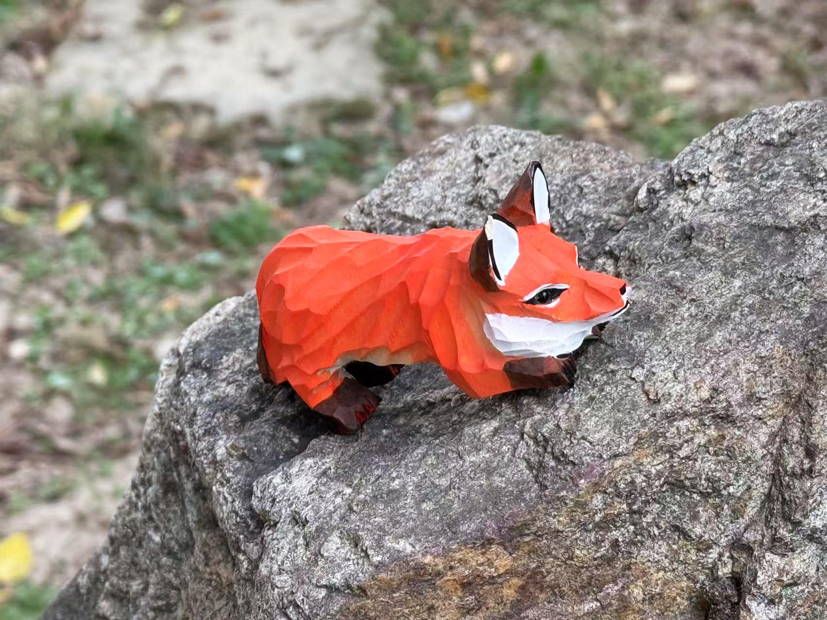 Handmade Red Fox Figurine Wooden Decor Ornament, Wooden Fox Art Carving ...