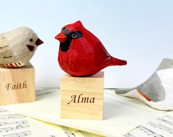 Custom Wooden Birds Desktop Decor Ornament, 6 Styles Hand-Carved Wooden Bird Figurine Bird Statue Gifts, Handcrafted Wooden Animal Figurines