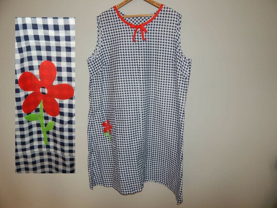 Vintage 60s mod blue white gingham red flower prin