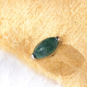 18/16G Tiny Moss Agate Titanium Screw  Labret • Threaded Earring • Tragus Stud • Helix Stud • Cartilage Stud • Nose Piercing