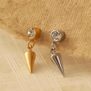 Petit labret pendant en titane 18/16 g • Boucle d'oreille filetée à l'arrière • Clou tragus • Clou hélicoïdal • CZ • Clou pour cartilage • Clou pour piercing au nez