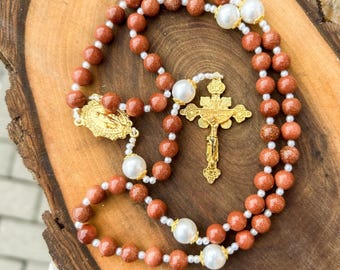 Handmade Paracord Rosary: Queen of heaven, gemstone and pearl beads