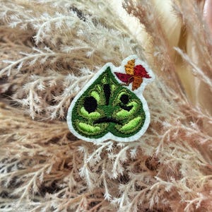 Korok Patch - The Legend of Zelda Breath of the Wild | Iron-on Embroidered Patch