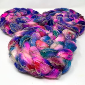 100g Merino Silk Flax hand dyed fibre combed tops. UK